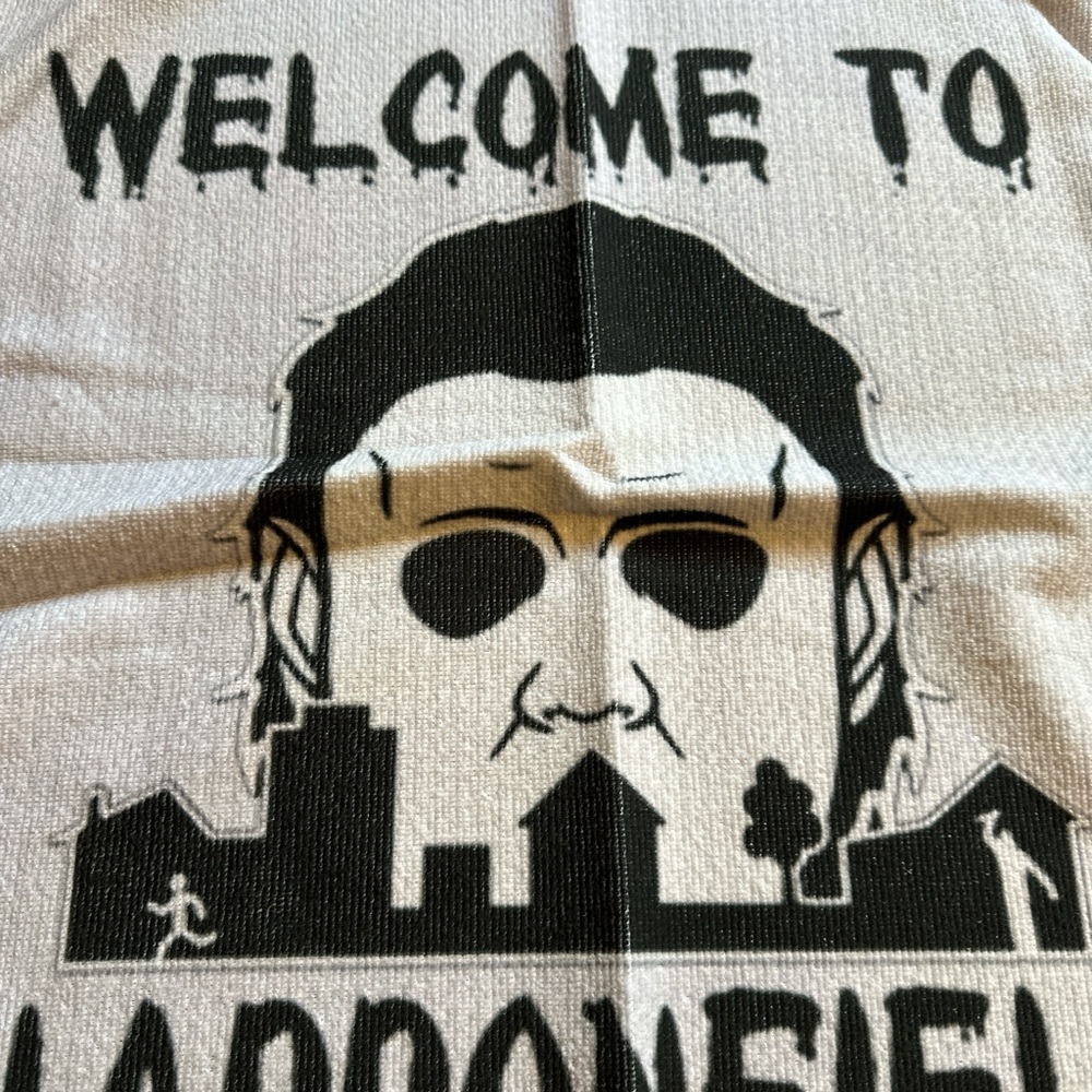 Michael Myers Towel - Picture 2 of 5